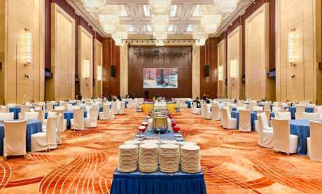 Zowell Intelligent Forklifts made its debut at the 2025 Logistics Equipment 